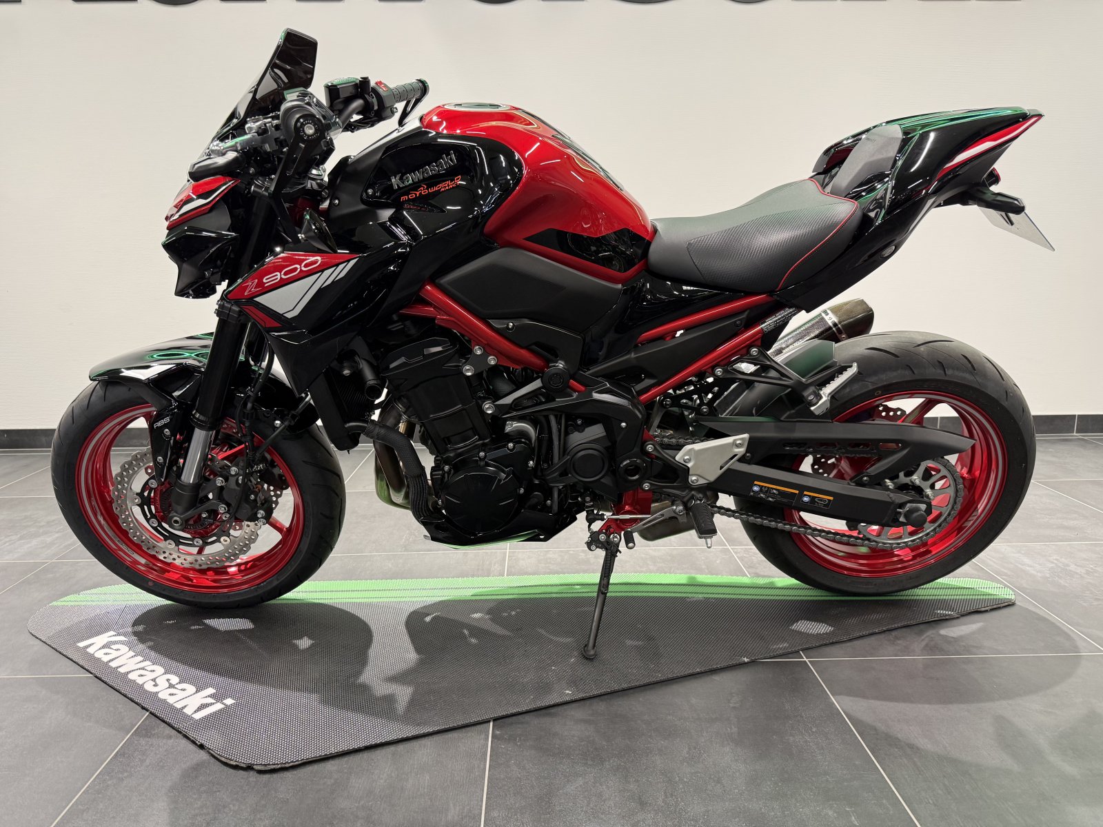 Kawasaki Z900 Performance