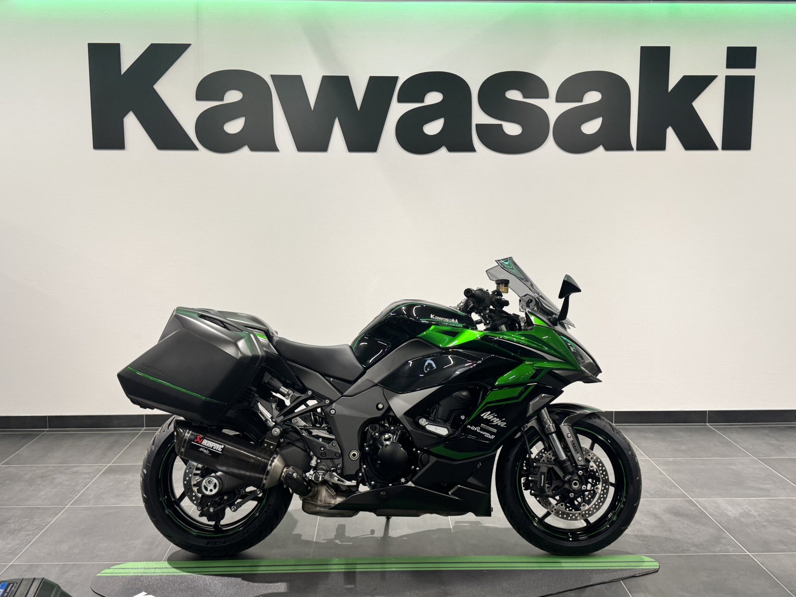 Kawasaki Ninja 1000SX Pack Performance Tourer