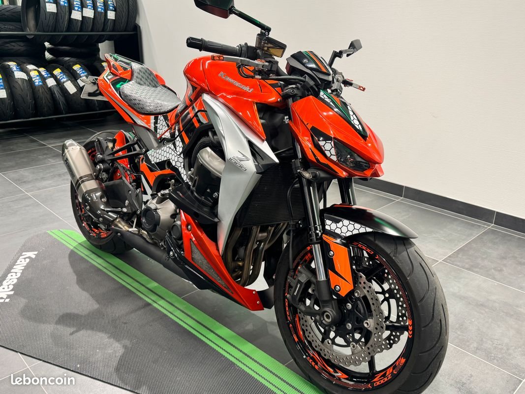 Kawasaki Z1000