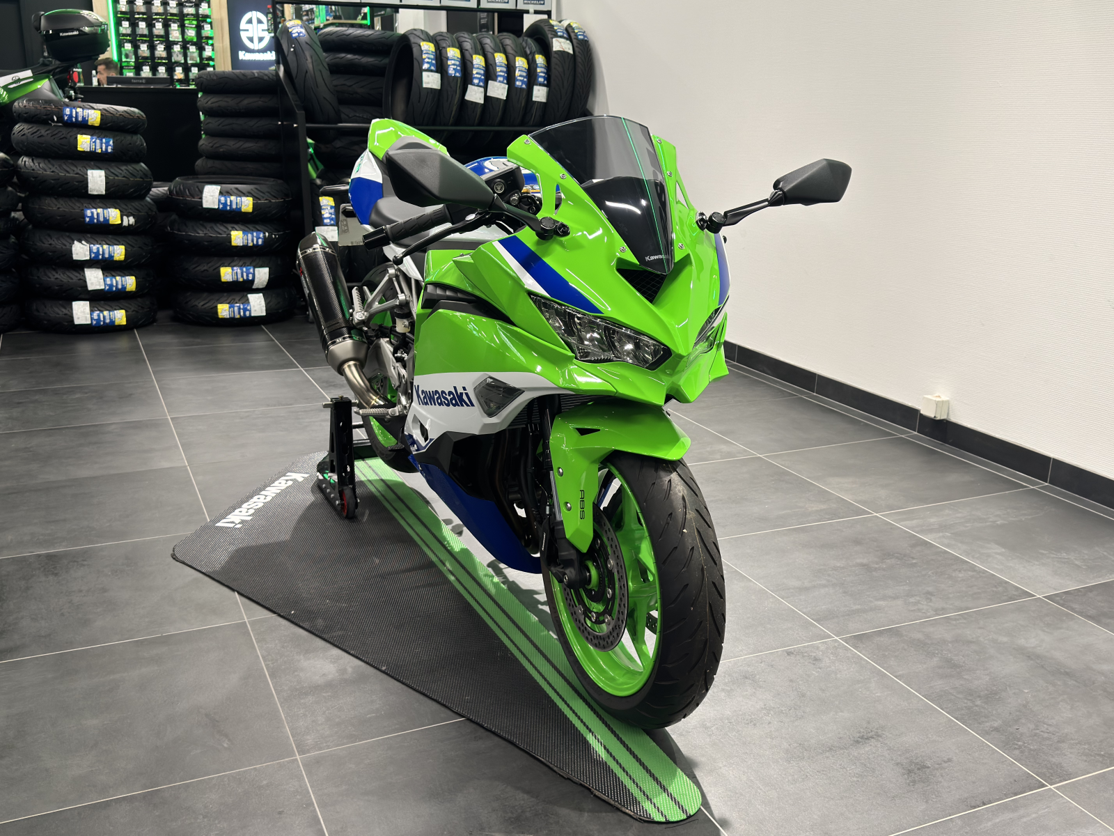 Kawasaki Ninja ZX-4RR 40th Anniversaire